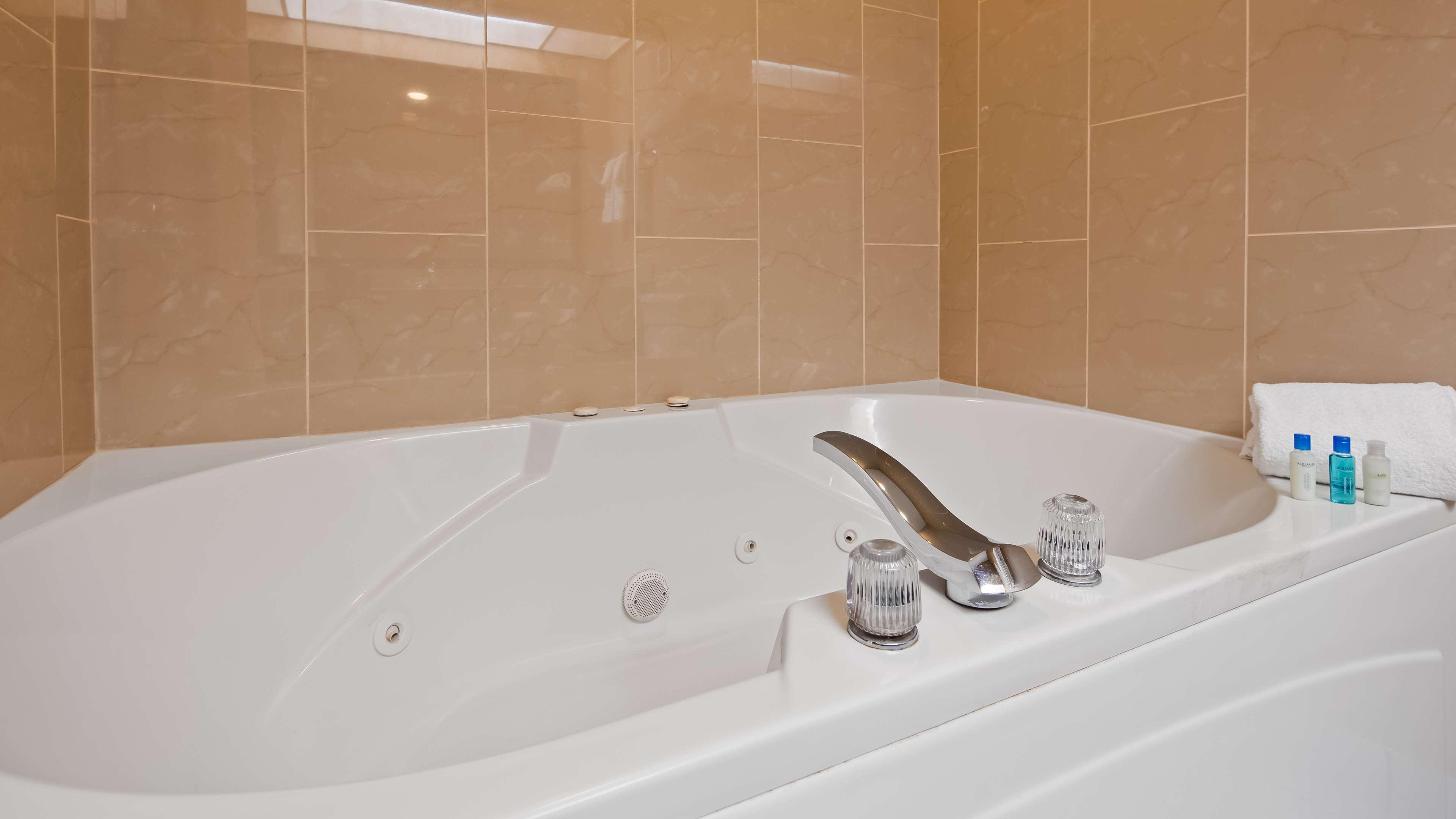 Best Western Plaza Hotel Saugatuck Zewnętrze zdjęcie