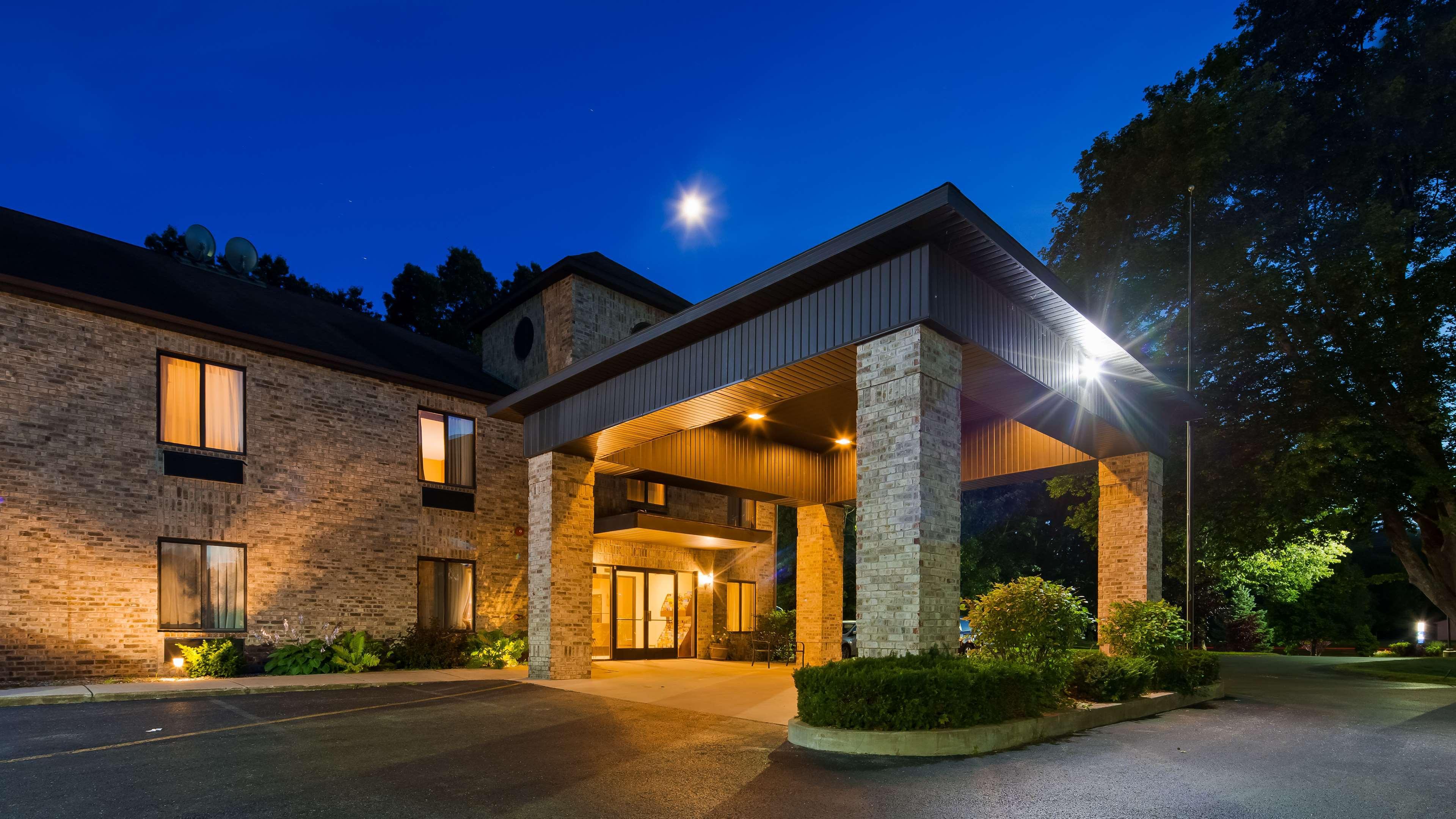 Best Western Plaza Hotel Saugatuck Zewnętrze zdjęcie