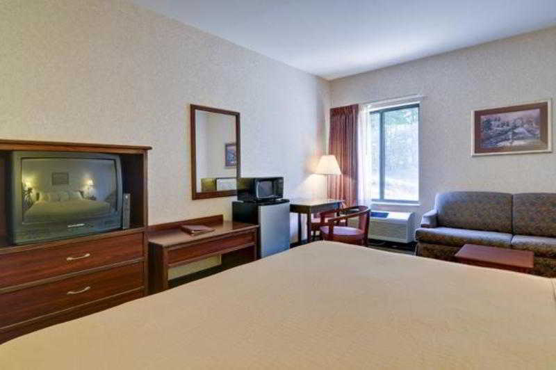Best Western Plaza Hotel Saugatuck Zewnętrze zdjęcie